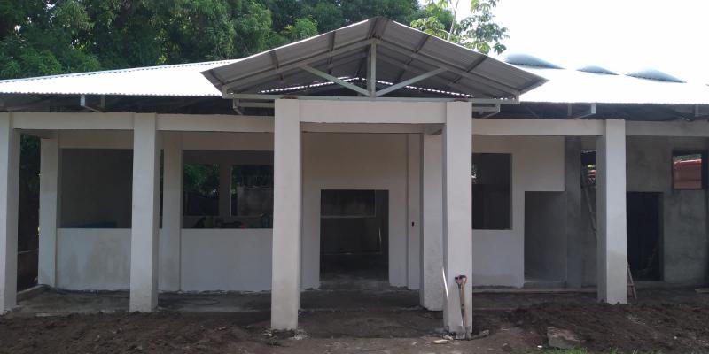 November 2021: Das Dach ist fertig montiert.